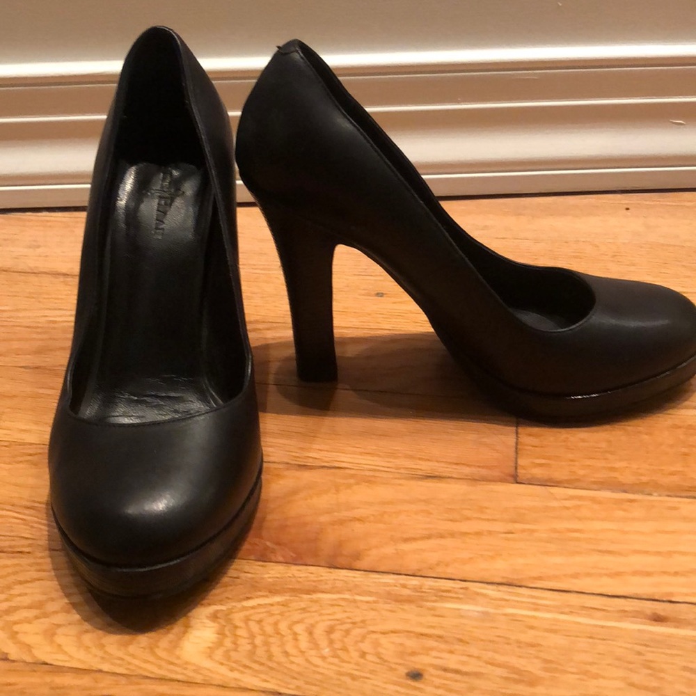 Black Cole Haan platform pumps